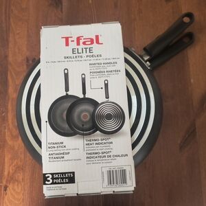 T-fal Elite Skillet Set with Riveted Handles